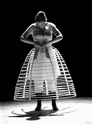 Neri in hoop skirt